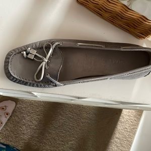 Michael Kors Platinum Leather Loafers Sz 8.5